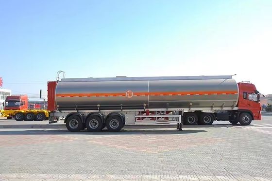 2 Άξονες 3 Άξονες 30000L/40000L/50000L Τανκ/Τανκφόρικα Ημιπροκατασκευή για τη μεταφορά πετρελαίου/καυσίμου/διζελέλου/αερίου